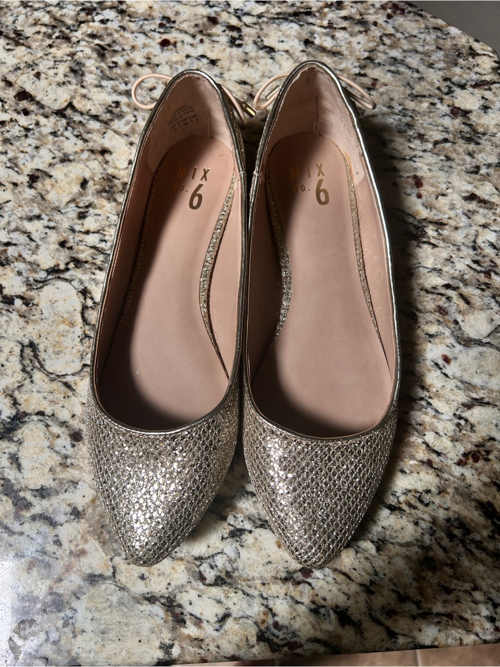 ✨ Women’s Mix No. 6 Metallic Gold Glitter Pointed Toe Ballet Flats